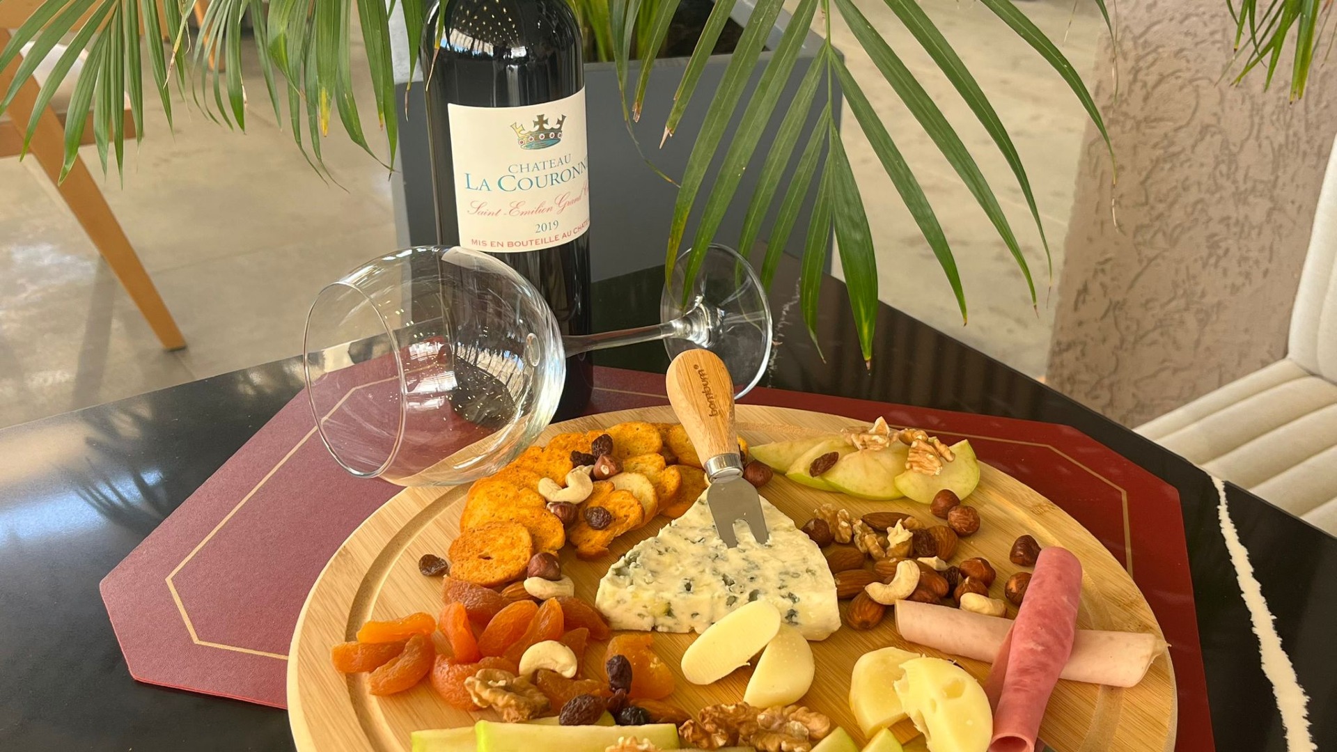 ŞARAP & PEYNİR TABAĞI -LA COURONNE
