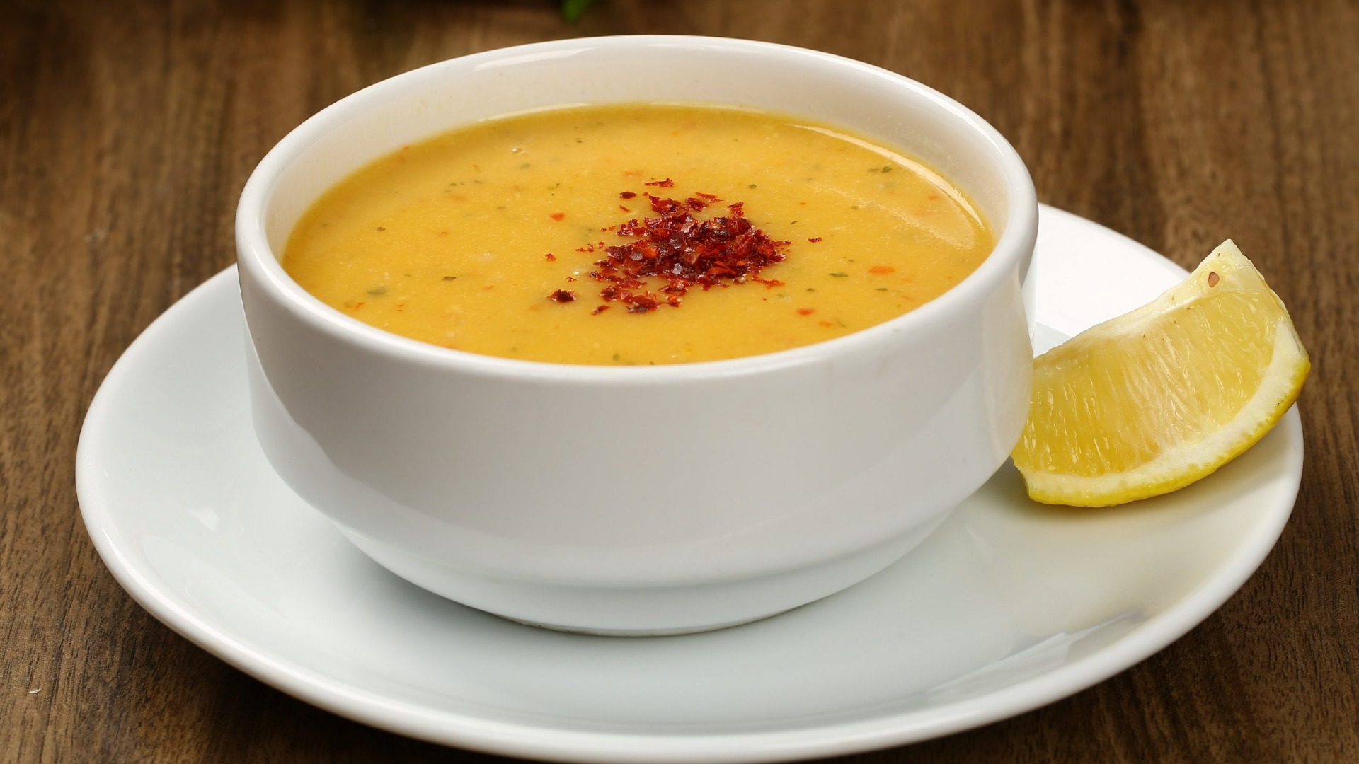 EV YAPIMI MERCİMEK ÇORBASI